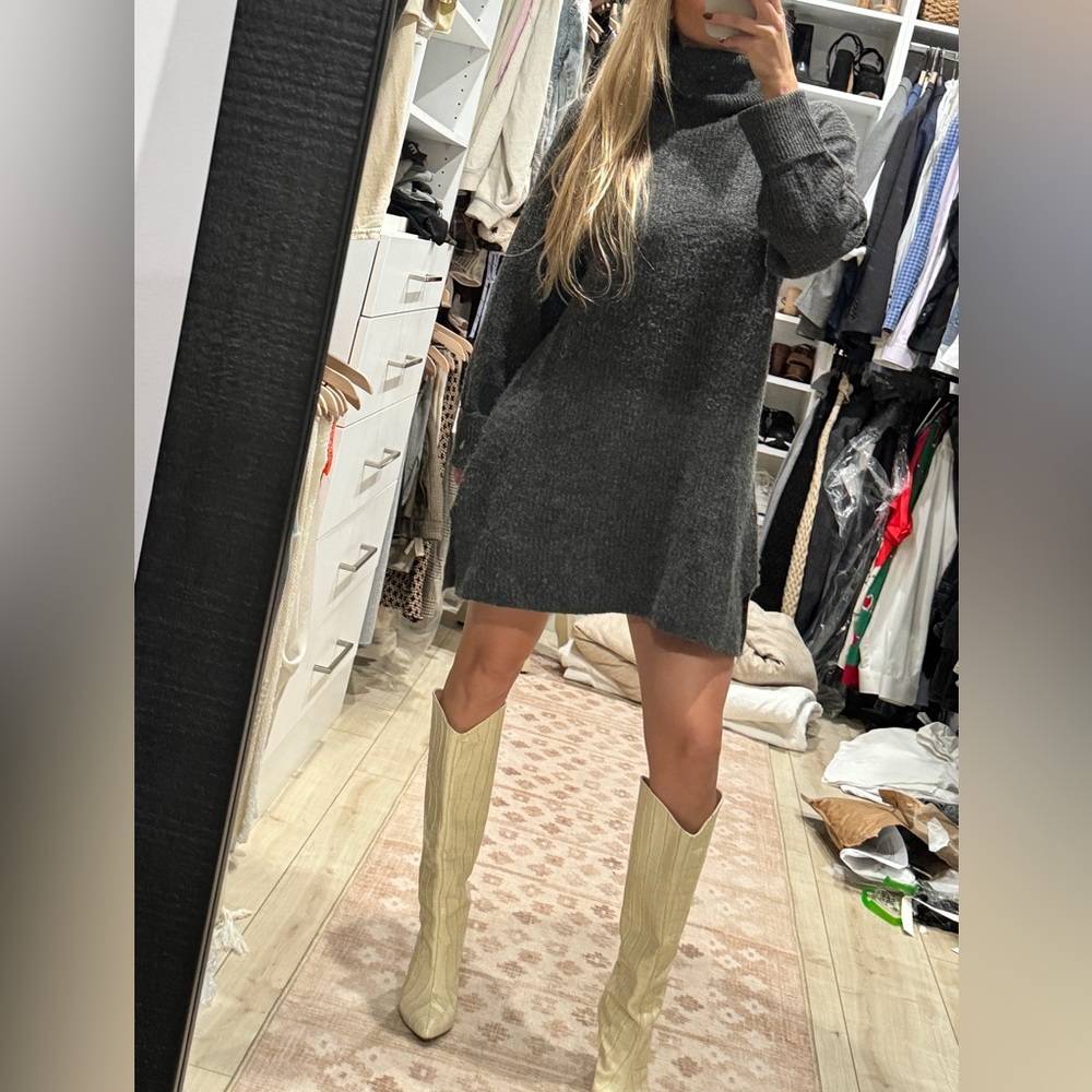 TOPSHOP turtleneck sweater dress in grey size US 4-6